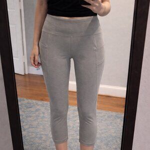 Old Navy Active leggings.